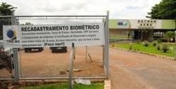 TRE leva atendimento biométrico ao DETRAN