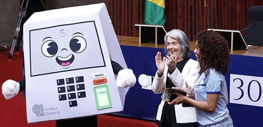 Em cerimônia marcada pelo lançamento da mascote Pilili, a ministra Cármen Lúcia reafirmou a segu...