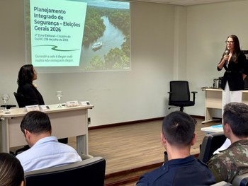 Encontro em Cruzeiro do Sul debateu segurança, logística e atendimento às comunidades de difícil...