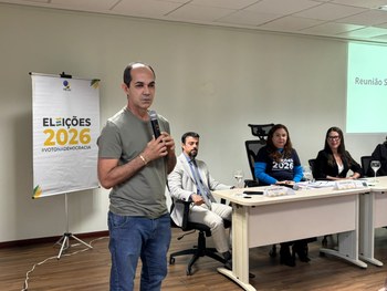 Encontro em Cruzeiro do Sul debateu segurança, logística e atendimento às comunidades de difícil...