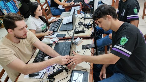 Projeto Vozes do Futuro e Campanha da Biometria chegam a comunidades rurais com atendimento e fo...