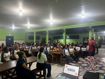 Palestras interativas destacaram voto consciente, ética na política e o combate à desinformação