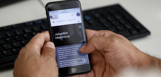 Com foco em educação cívica, projeto organiza acórdãos emblemáticos das últimas décadas em museu...